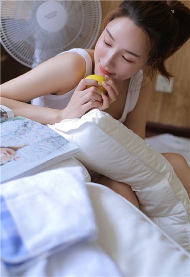 草莓视频无限制旧版在线观看下载